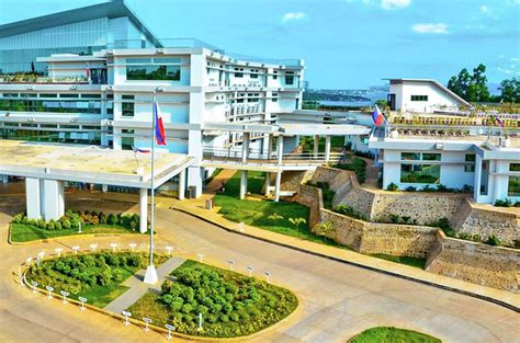 puerto princesa city hall photos|New Green City Hall .